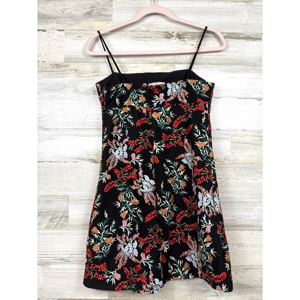 Urban Outfitters Womens S Black Multi Floral Embroidered Ponte Neck Mini Dress - Picture 4 of 9